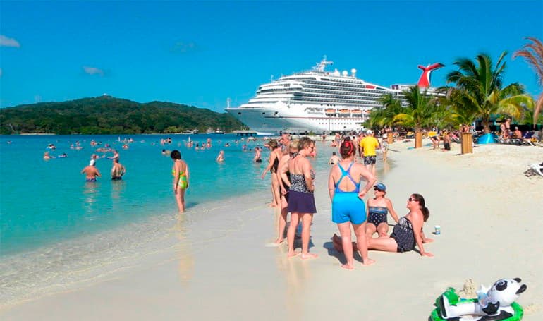 ROATAN TURISTAS