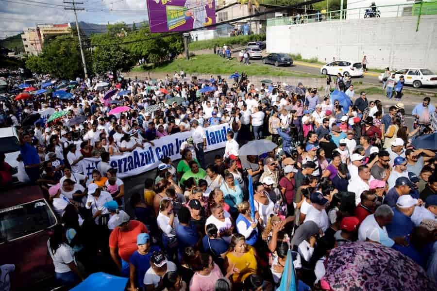 FOTO MARCHA NACIONALISTA 2