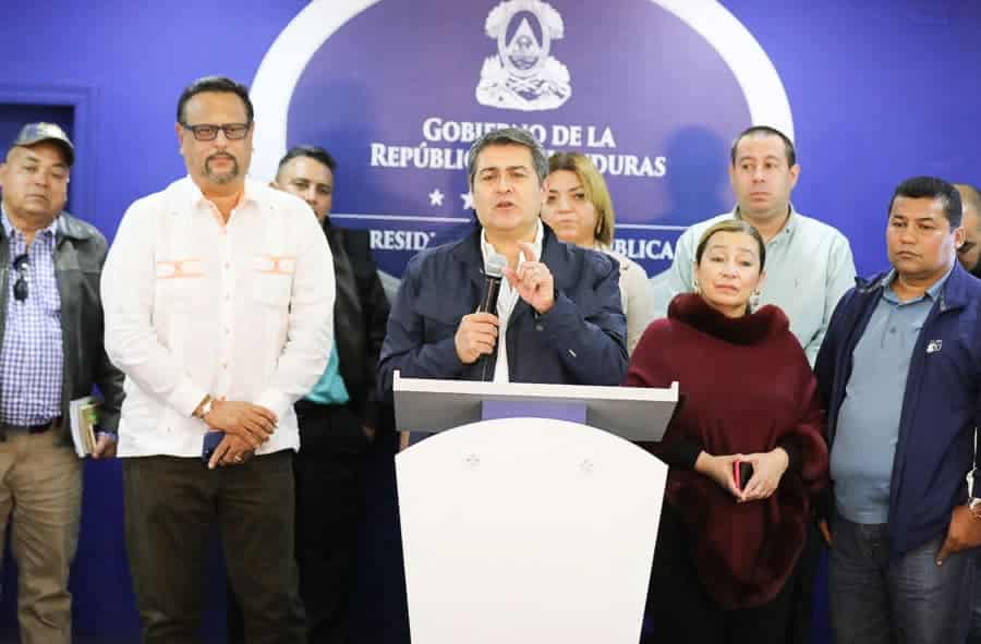 presidente hernandez y dirigencia magisteral