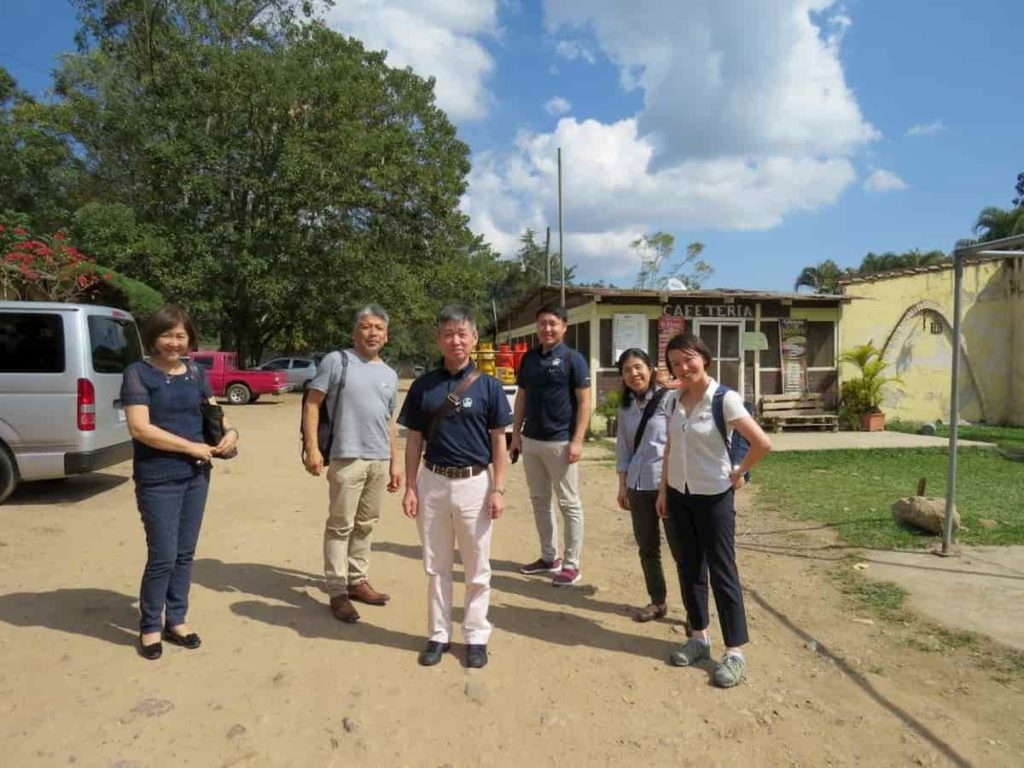 1. Misión de Katashina visita Valle de Ángeles