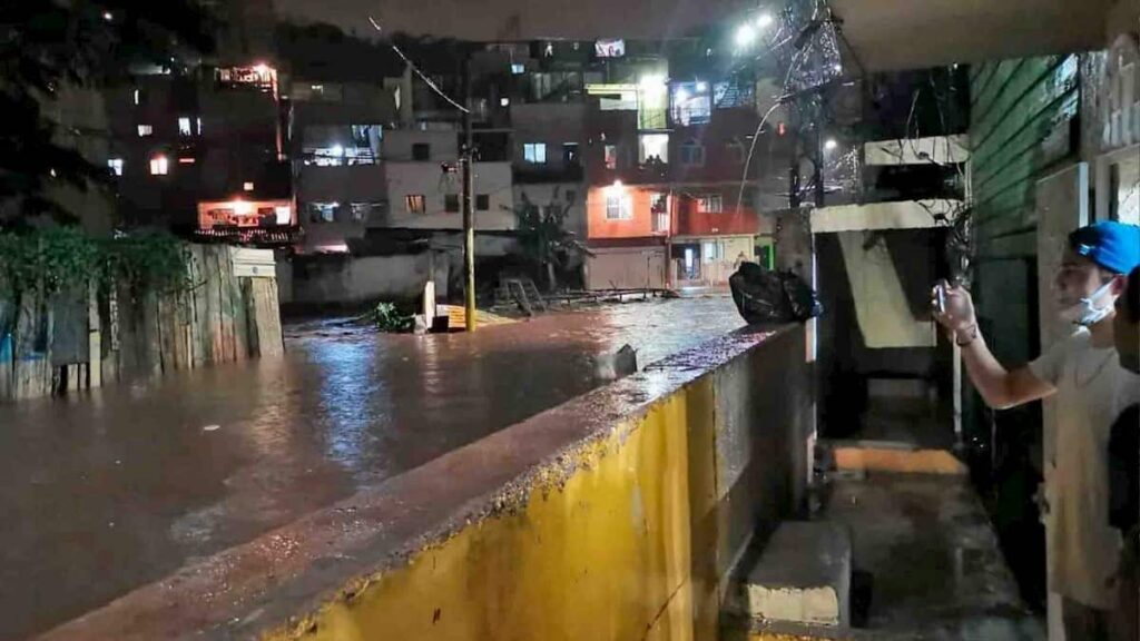 FOTO INUNDACIONES 2