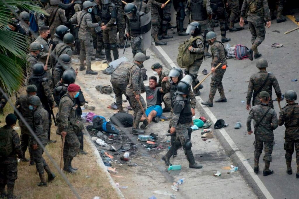 TOPSHOT GUATEMALA HONDURAS US MIGRATION CARAVAN