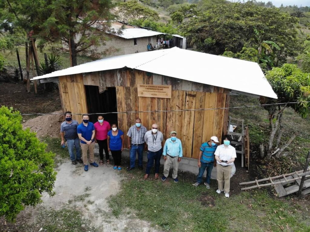 1. JICA apoya lanzamiento de proyectos del Desarrollo Local Ecologico en el Corredor Biologico La Union