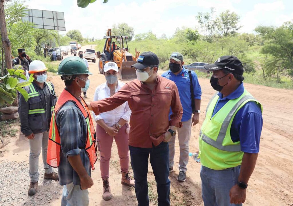 presidente supervisa puente bailey